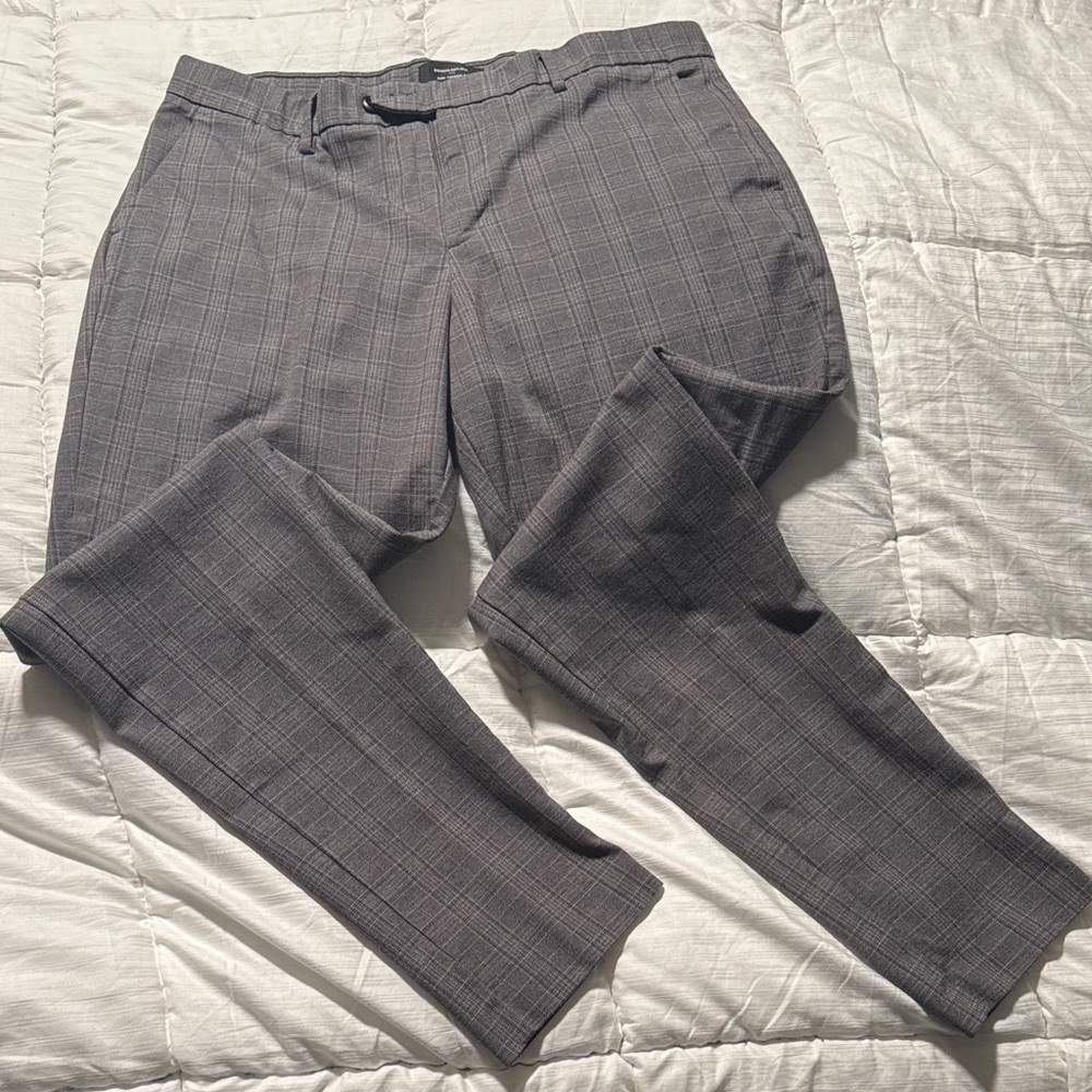 Banana Republic Men's Charcoal Checkered Trousers